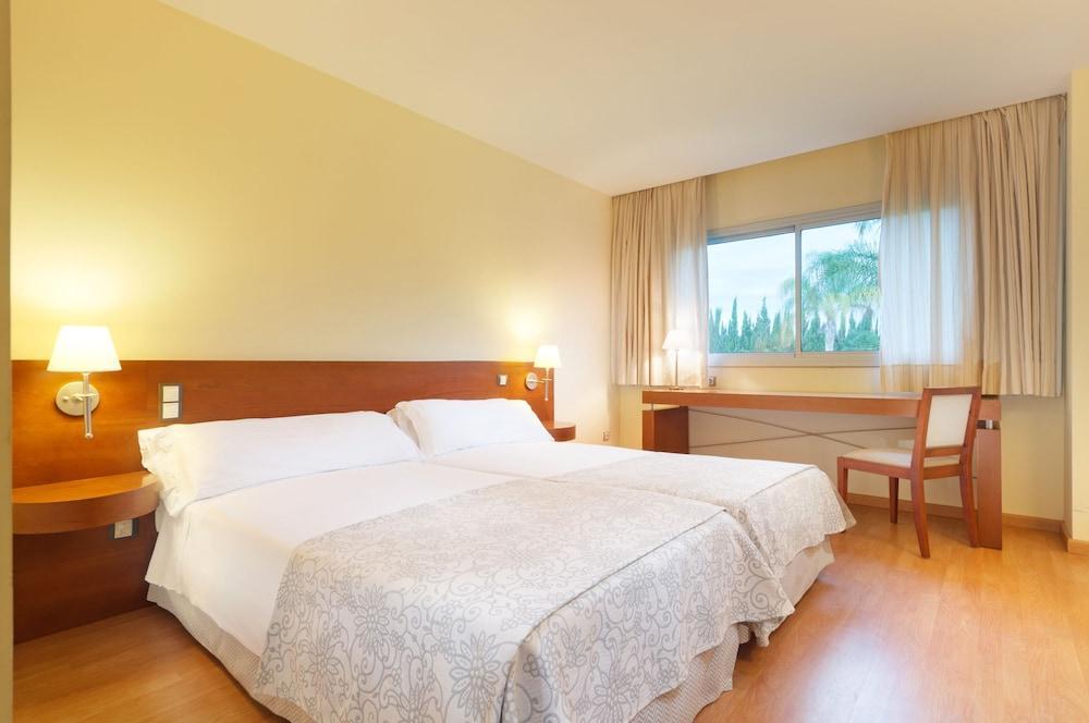 Ramada By Wyndham Valencia Hotel Almussafes