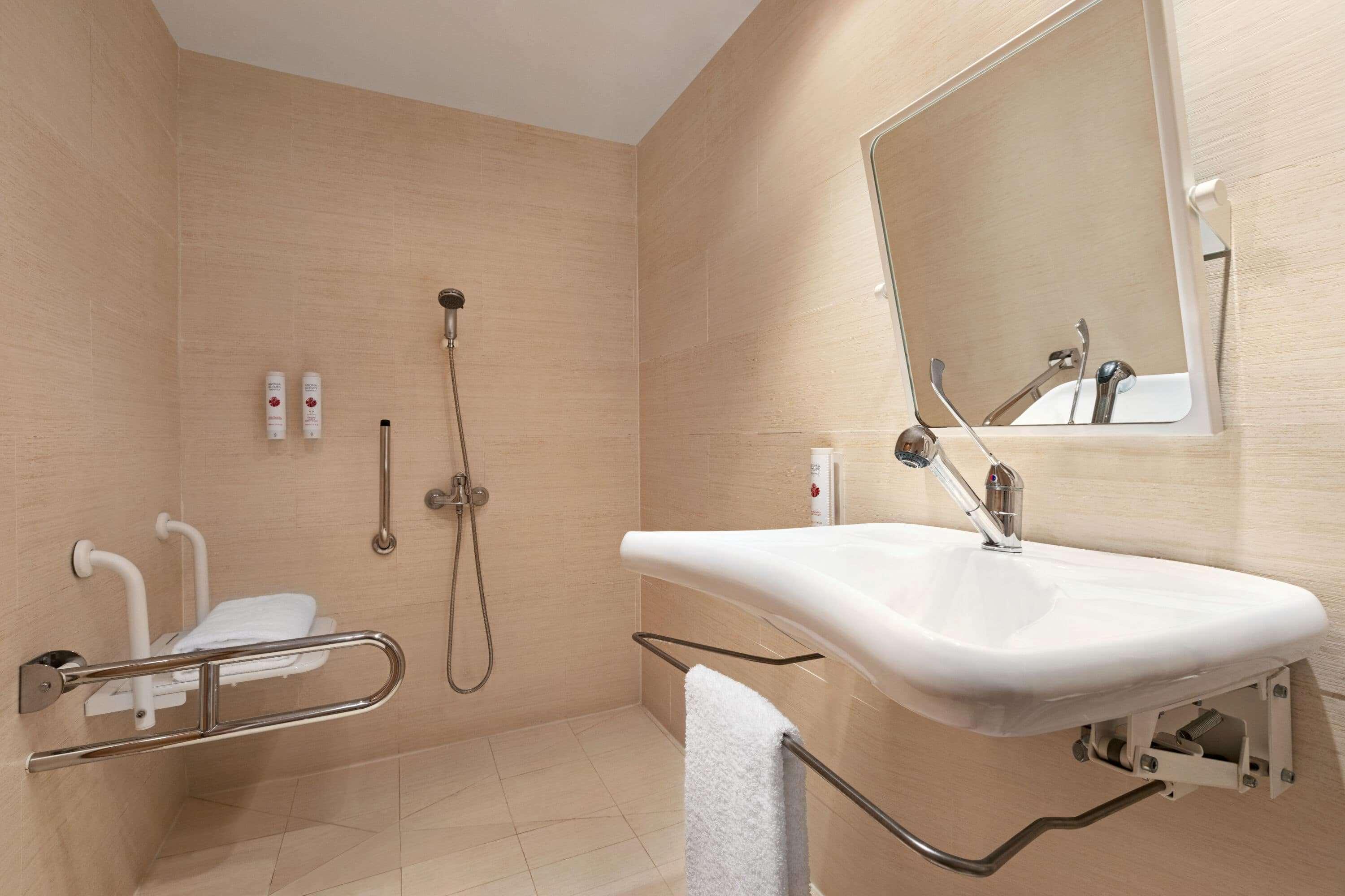 Ramada By Wyndham Valencia 3* Almussafes