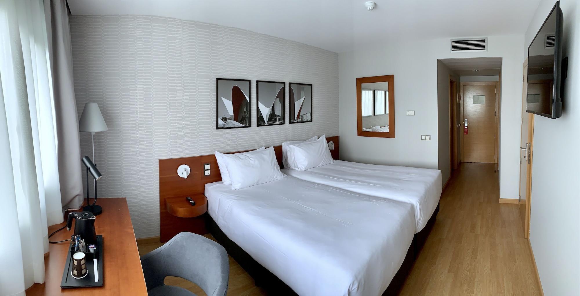 Ramada By Wyndham Valencia 3* Almussafes