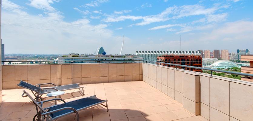 Ramada By Wyndham Valencia Hotel