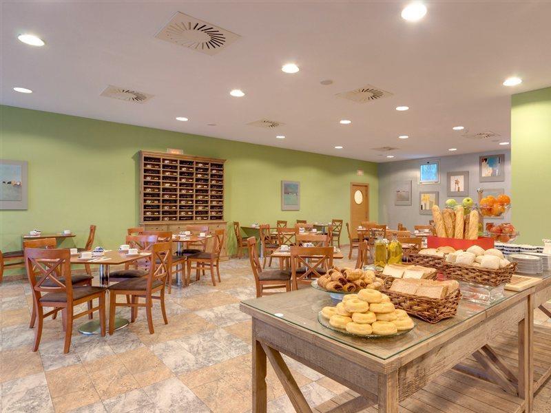 Ramada By Wyndham Valencia Hotel Almussafes
